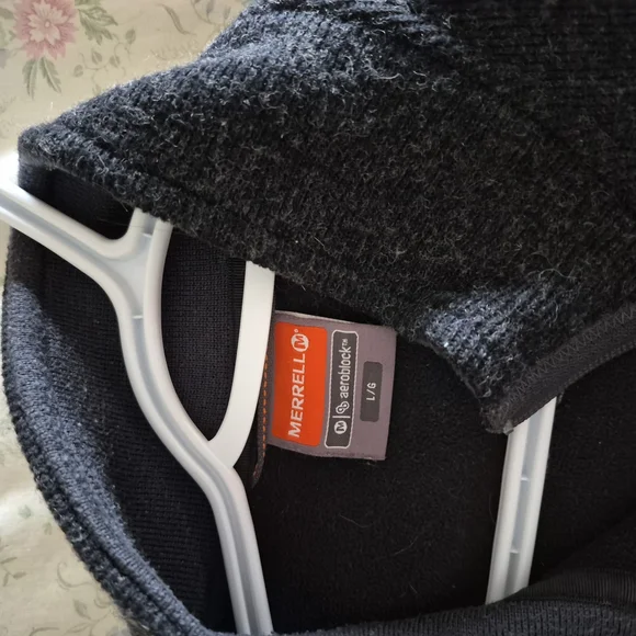 Merrel Full-Zip Jacket - Picture 2 of 4